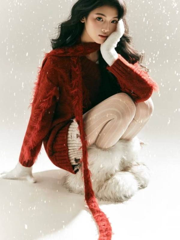 2025 New Red Sweater Art Photo - Photography Of The Year บทวิจารณ์และราคา